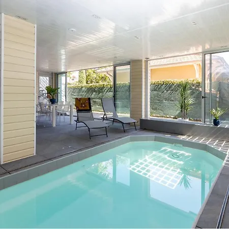 Апартаменты Le Loft Mauresque Centre Piscine Privee Interieure Chauffee Аркашон
